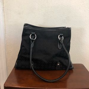 medium sized black purse